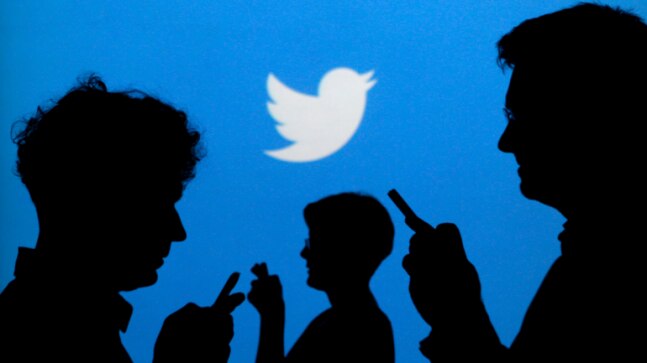 Twitter algorithms amplify right-leaning political content on user timelines, study finds