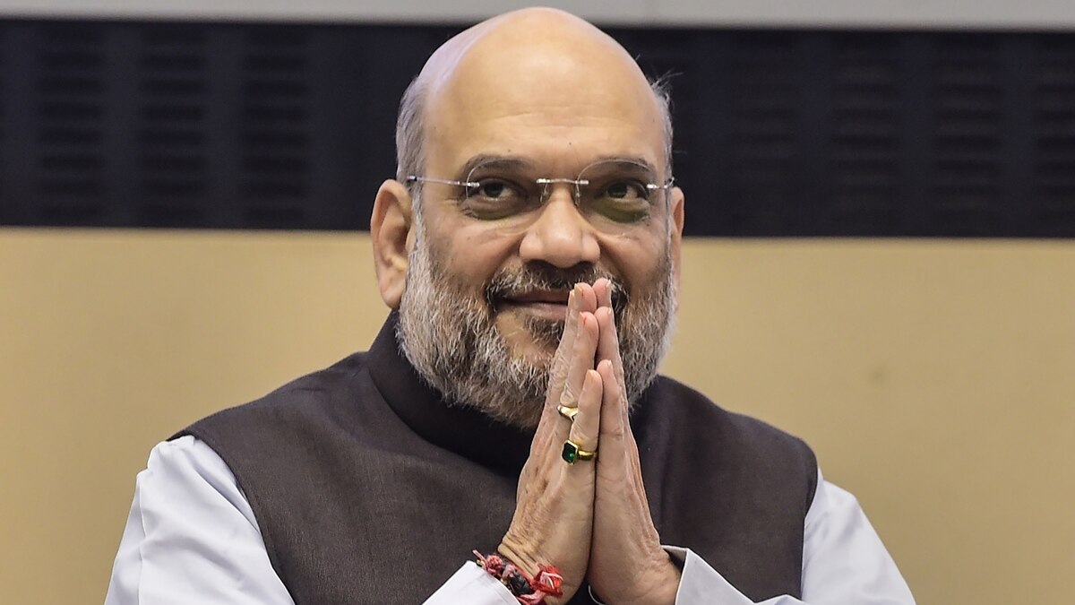 Amit Shah holds meeting with police chiefs of all states on security issues