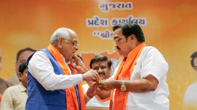 BJP sweeps Gandhinagar civic poll, wins 41 out of 44 seats