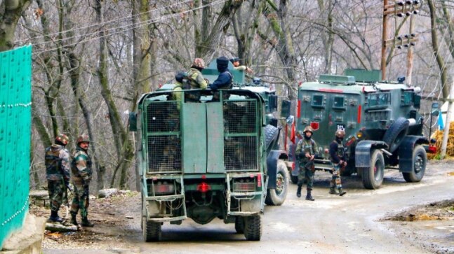 Centre monitoring Kashmir situation, CRPF, NIA bosses camp in valley amid killings of migrants - Vimarsana News
