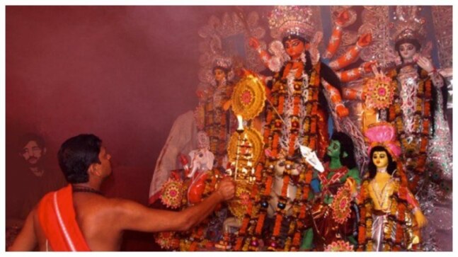 Sovabajar Rajbari to Jorasanko Daw Bari, top 5 Bonedi Barir Durga Pujas of Kolkata - Vimarsana News