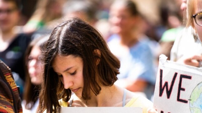 Students, teachers protest against NEP, DU FYUP