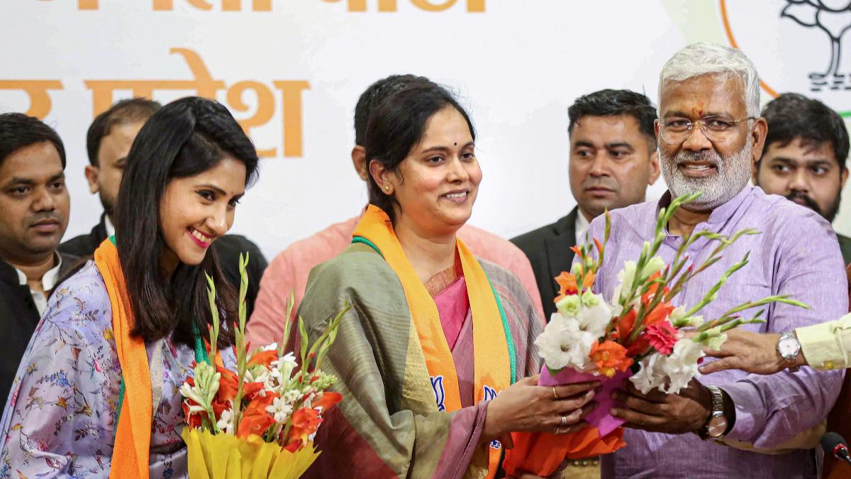 Rebel Congress Mla Aditi Singh Bsps Bandana Singh Join Bjp India Today