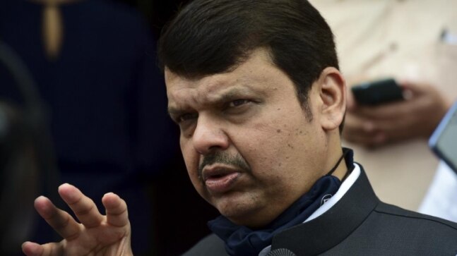 Fadnavis accuses Nawab Malik of cracking deals with Bombay blasts convicts