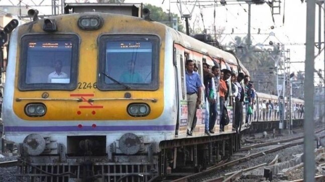 Mumbai local train online ticketing app to resume today - Vimarsana News