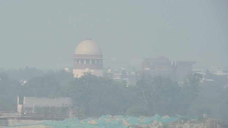 Delhi pollution | Ready to enforce complete lockdown to control local emissions, govt tells SC - India News