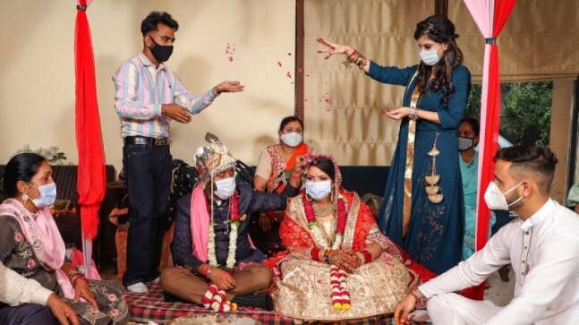 More weddings this season, fewer precautions, Covid risk rises: Survey - Vimarsana News