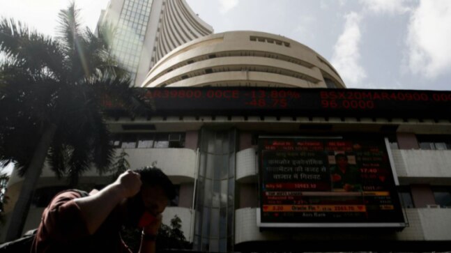 Sensex, Nifty end lower as IT, auto drag - Vimarsana News