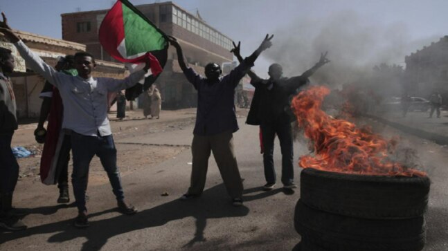 Group: Sudanese forces fire at anti-coup rally, 4 killed