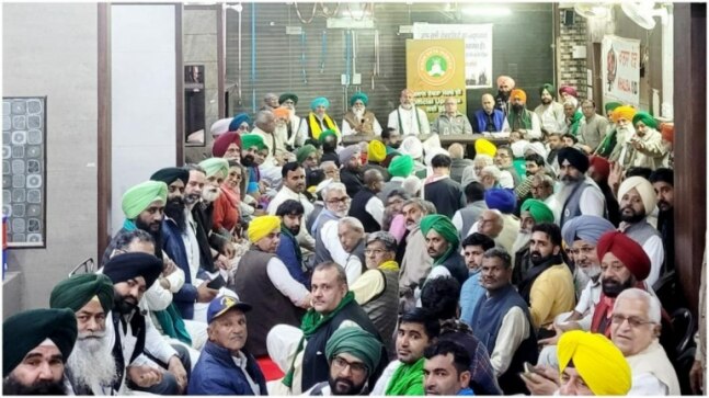 Farm laws repealed, might return home today: Farmer leader at Singhu border - Vimarsana News