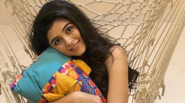 Kabhi Kabhie Ittefaq Sey actress Yesha Rughani tests positive for Covid-19, under home quarantine
