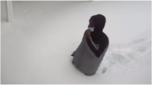 This man’s reaction after seeing his favourite eatery closed during blizzard in Canada is viral. Watch