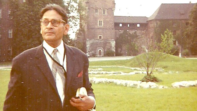 Dr Hiranmoy Ghoshal: The illustrious Indian who spied for Netaji and was punished by Nehru govt ヒランモイ・ゴシャル博士:ネタジをスパイし、ネルー政府によって処罰された輝かしいインド人