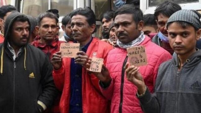 Pakistan hands over 20 Indian fishermen to India at Wagah border