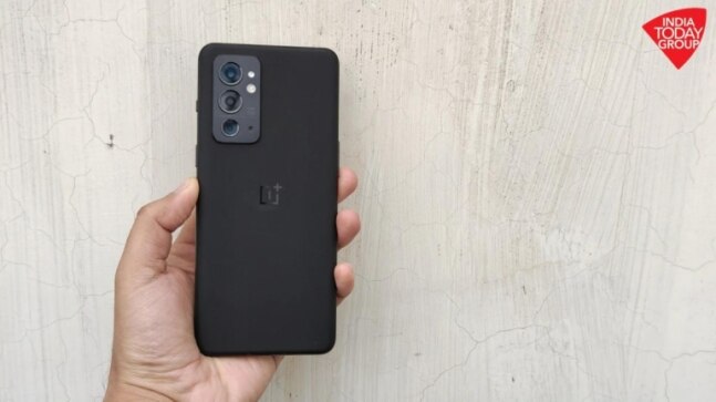 OnePlus 9RT launched at Rs 42,999 but you can buy it for less, here is the deal and other offers on the phone