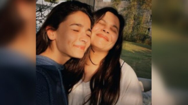 Have you seen Alia Bhatt's latest sunkissed pic with sister Shaheen?