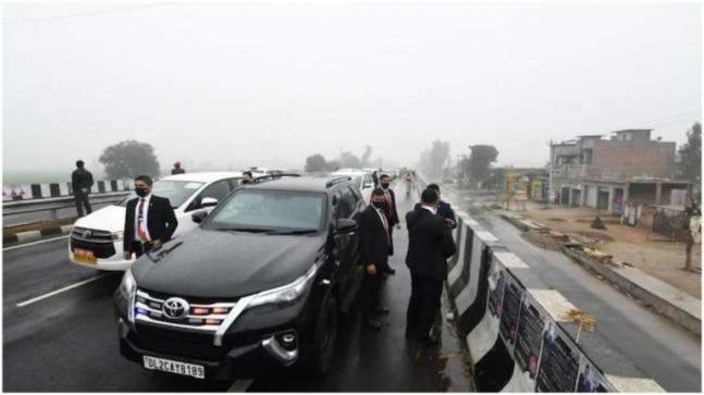 PM's security breach: SC orders 4-member panel, pulls up Centre for show-cause notices to Punjab officials