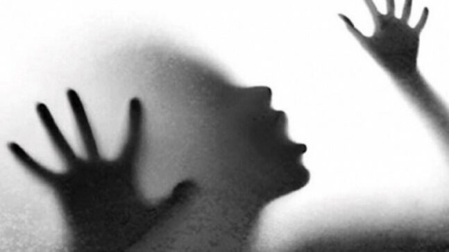 Visakhapatnam man arrested for raping his minor daughter for spending too much time on phone
