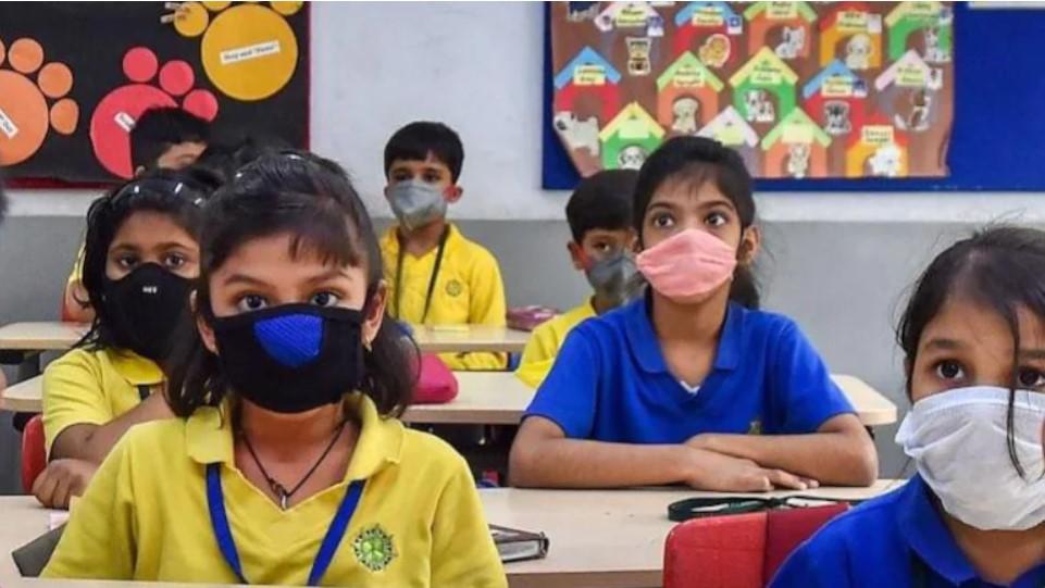 Amid Omicron scare, Odisha govt withholds decision to reopen schools for Classes 1 to 5