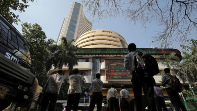 Sensex, Nifty gain for 4th session as bank, finance stocks rally