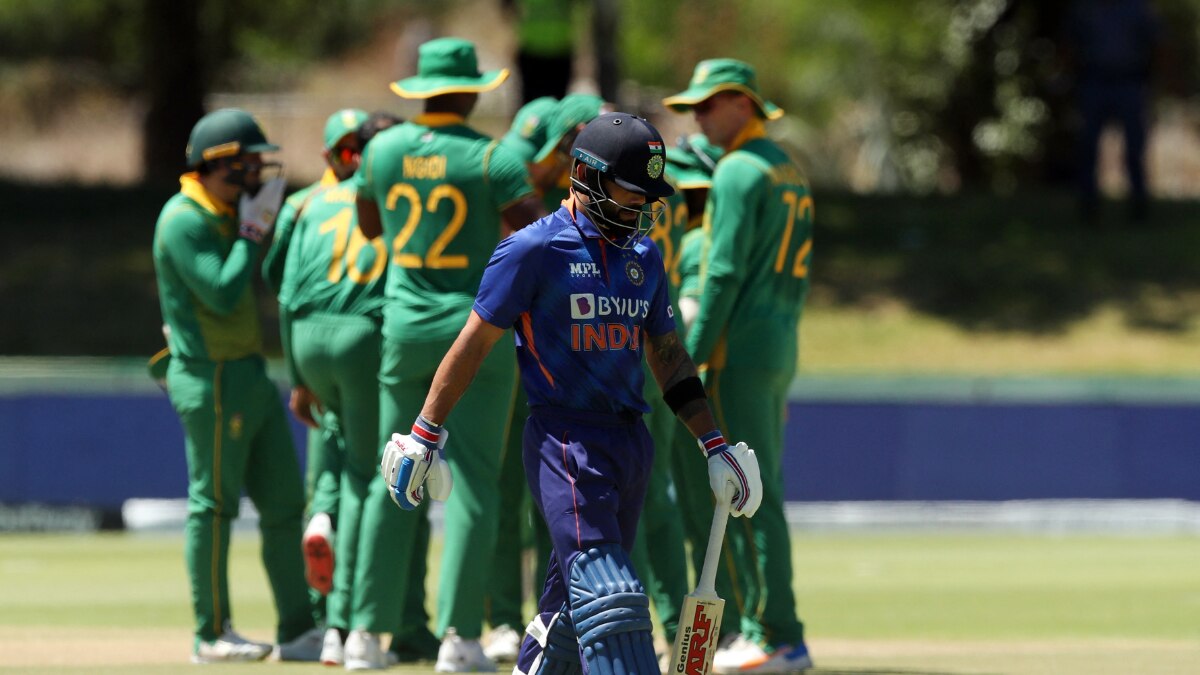 Virat Kohli Registers 14Th Odi Duck; Goes Past Rahul Dravid And Rohit Sharma'S Tally 2 Virat Kohli fell for 0 for the 14th time in his ODI career on Friday (Reuters Photo)