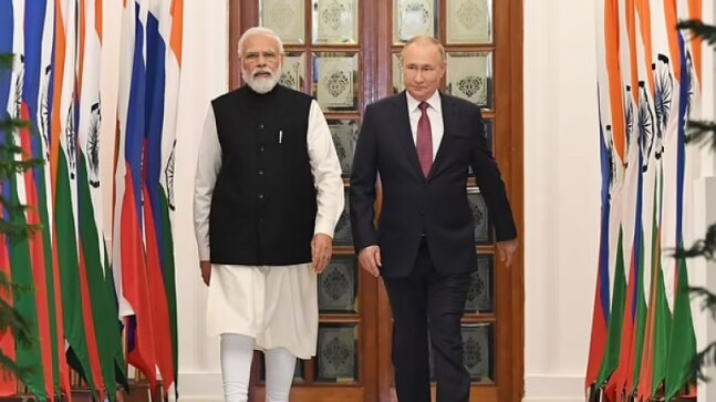 Implication of sanctions on Russia and why India cannot afford to delink from Moscow for its defence needs - Vimarsana News