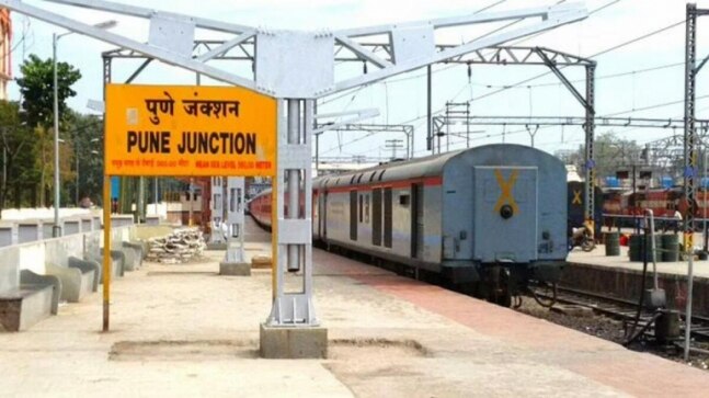 Daily passenger footfall at Pune railway station nearly 65% less in comparison with 2019 - Vimarsana News