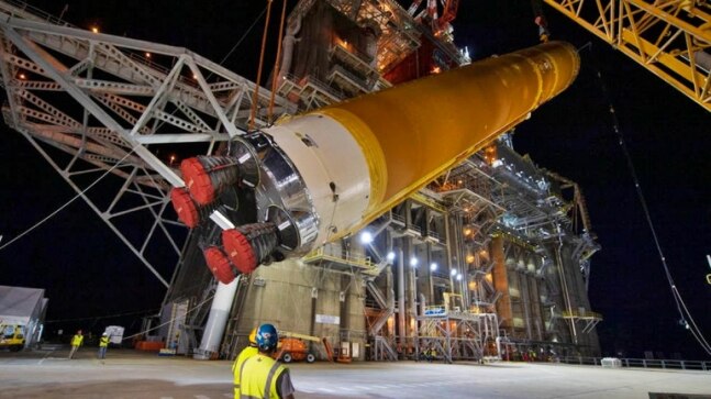 Rollout of Nasa's mega moon rocket to launch pad delayed at least a month - Vimarsana News