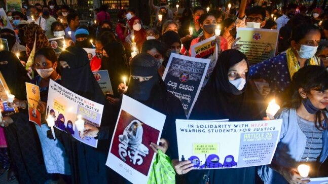 Gujarat: VHP activists detained for protesting against girls wearing hijab at Surat school