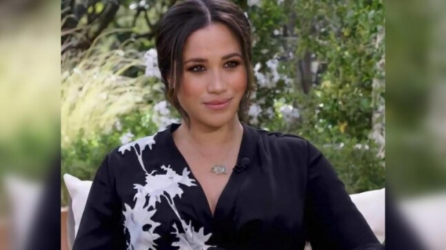 Meghan Markle's black outfit for Oprah Winfrey interview is Fashion Museum's Dress Of The Year 2021 - Vimarsana News