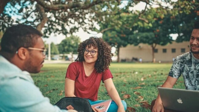 4 key factors why India is seeing rise in studying abroad - Vimarsana News
