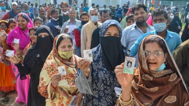 UP Polls: Anna Pashu, Berozgari, and Suraksha — words that figured during polling in Banda - Vimarsana News