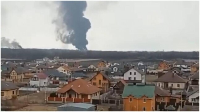 Russian strikes destroyed Vinnytsia airport in Ukraine, claims Zelenskyy - Vimarsana News