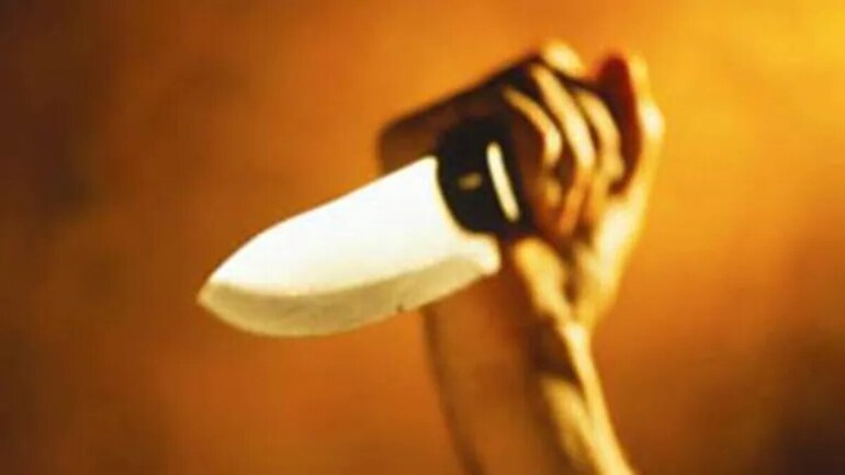 चेन्नई: चाकू मारकर पुलिस के पास गई महिला, पति पर लगाया हमले का आरोप चेन्नई: चाकू मारकर पुलिस के पास गई महिला, पति पर लगाया हमले का आरोप