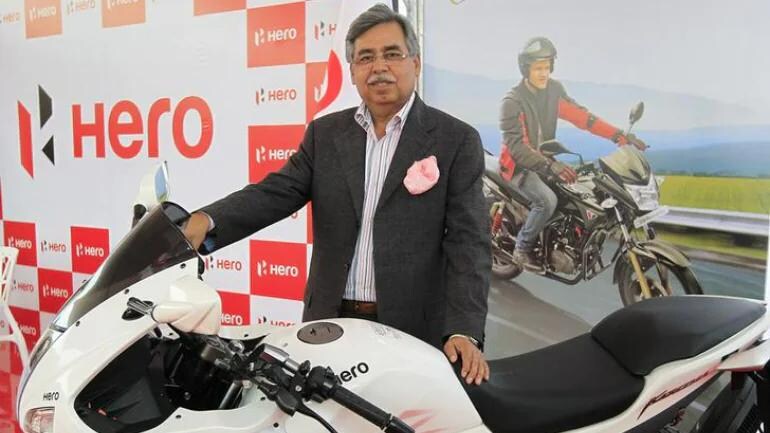 Hero MotoCorp MD Pawan Munjal's office, residence raided by I-T Dept Hero MotoCorp MD Pawan Munjal