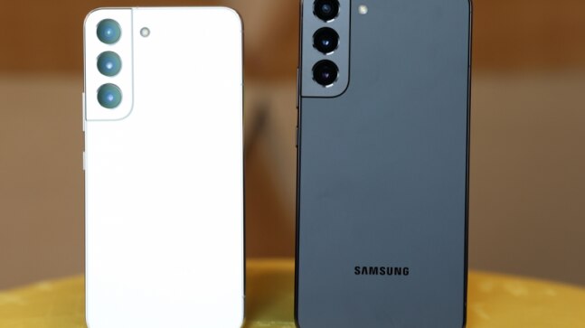 Samsung Galaxy S22 and Galaxy S22+ review: Not Ultra, yet premium - Vimarsana News