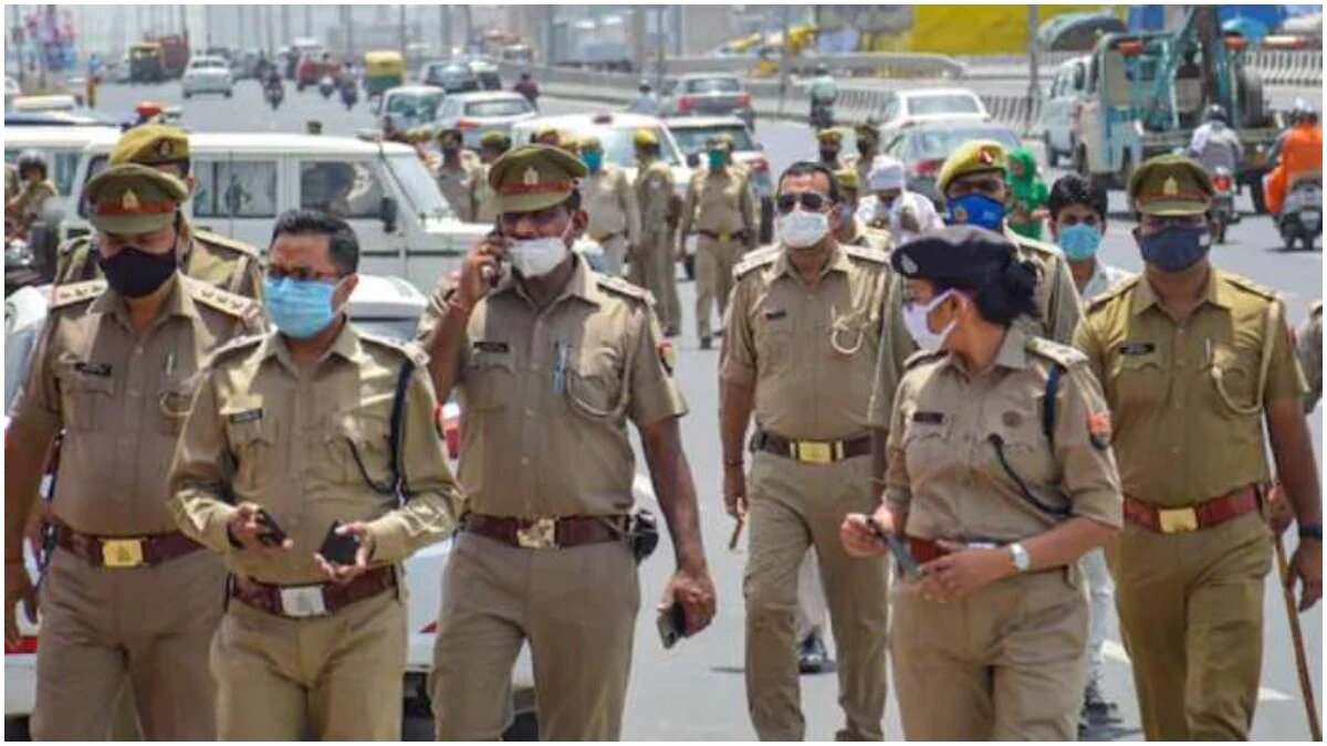 Police teams were rushed to six schools in Bengaluru after they received bomb threats on Friday morning. (Photo: Representative)