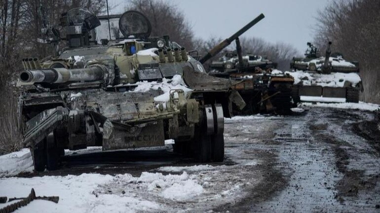 The jack-in-the-box effect destroying Russian tanks adds to Moscow's woes in Ukraine war destroyed russian tanks