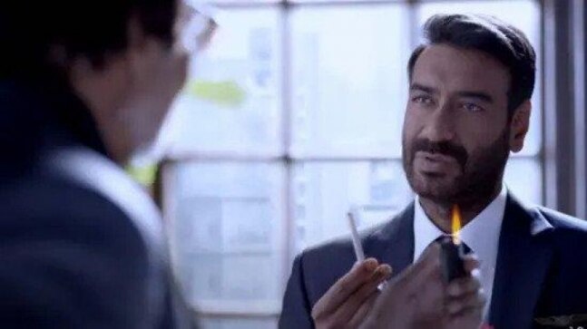 Runway 34 Review: Ajay Devgn dangles his cigarette, doesn't light it. Does that help? - Vimarsana News