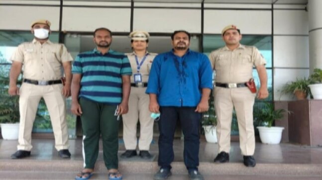 Delhi: Police bust fake visa racket, two arrested - Vimarsana News