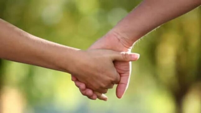 Cycle of love: Woman takes loan to get lover out of jail, he commits another crime to repay debt - Vimarsana News