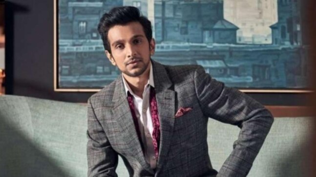 Pratik Gandhi reveals cops 'pushed' him in Mumbai. Here's what happened