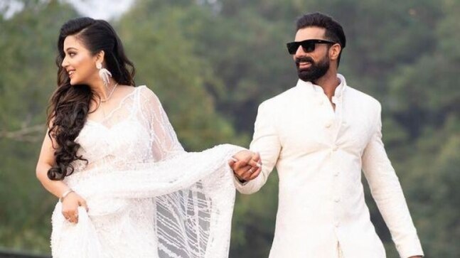 Choreographer Tushar Kali gets engaged to Triveni Barman, shares beautiful pics