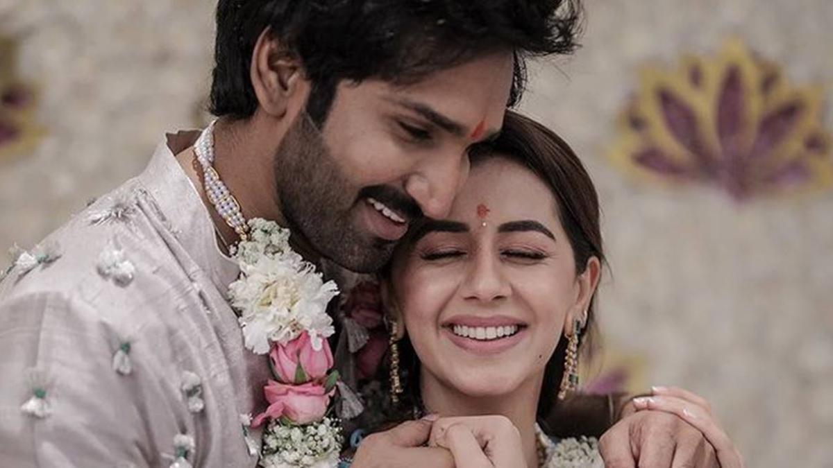 Aadhi and Nikki's wedding ceremony started. Pics go viral