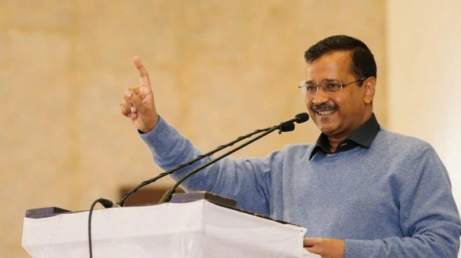Police officers who lathi-charged protesting Kashmiri Pandits should be sacked, says Delhi CM Kejriwal