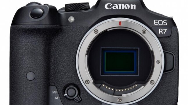 Canon EOS R7 and EOS R10 mirrorless cameras launched with APS-C sensors, price starts at Rs 80,995