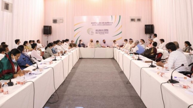 All Caps: From Rajya Sabha to district level, will Congress's plan to limit terms turn the page? - Vimarsana News