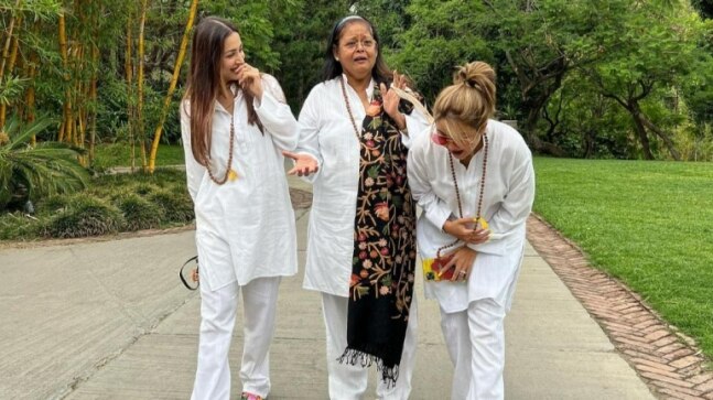 Malaika Arora takes off to Rishikesh with sister Amrita and mom. Don't miss the early morning 'shots'