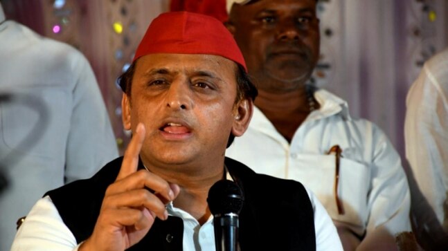 Gyanvapi Masjid row: BJP youth workers burn Akhilesh Yadav’s effigy in Kanpur