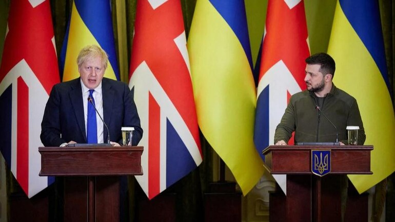 UK to provide 1.3 billion pounds of further military support to Ukraine Ukraine's President Volodymyr Zelenskiy and British Prime Minister Boris Johnson attend a news briefing, as Russia's attack on Ukraine continues, in Kyiv, Ukraine April 9, 2022. Ukrainian Presidential Press Service.